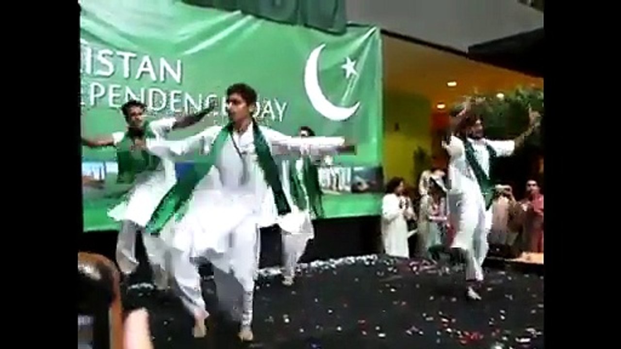 Baghi Musalman by Maulana Tariq Jameel