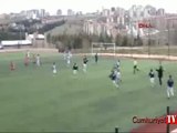 Futbolda şiddet küçüklerin maçlarına kadar indi