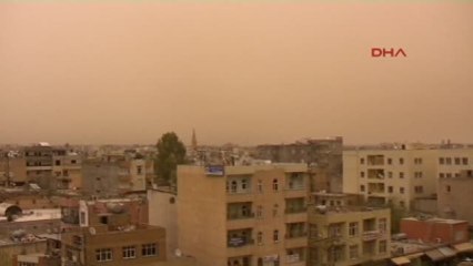 Viranşehir'i Toz Bulutu Kapladı