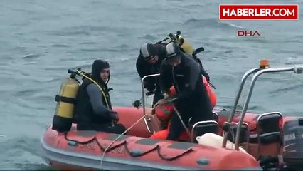 Tarabya'da Otomobil Denize Uçtu