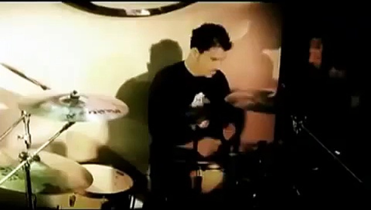 VAZGEÇ GÖNÜL (PiiZ)