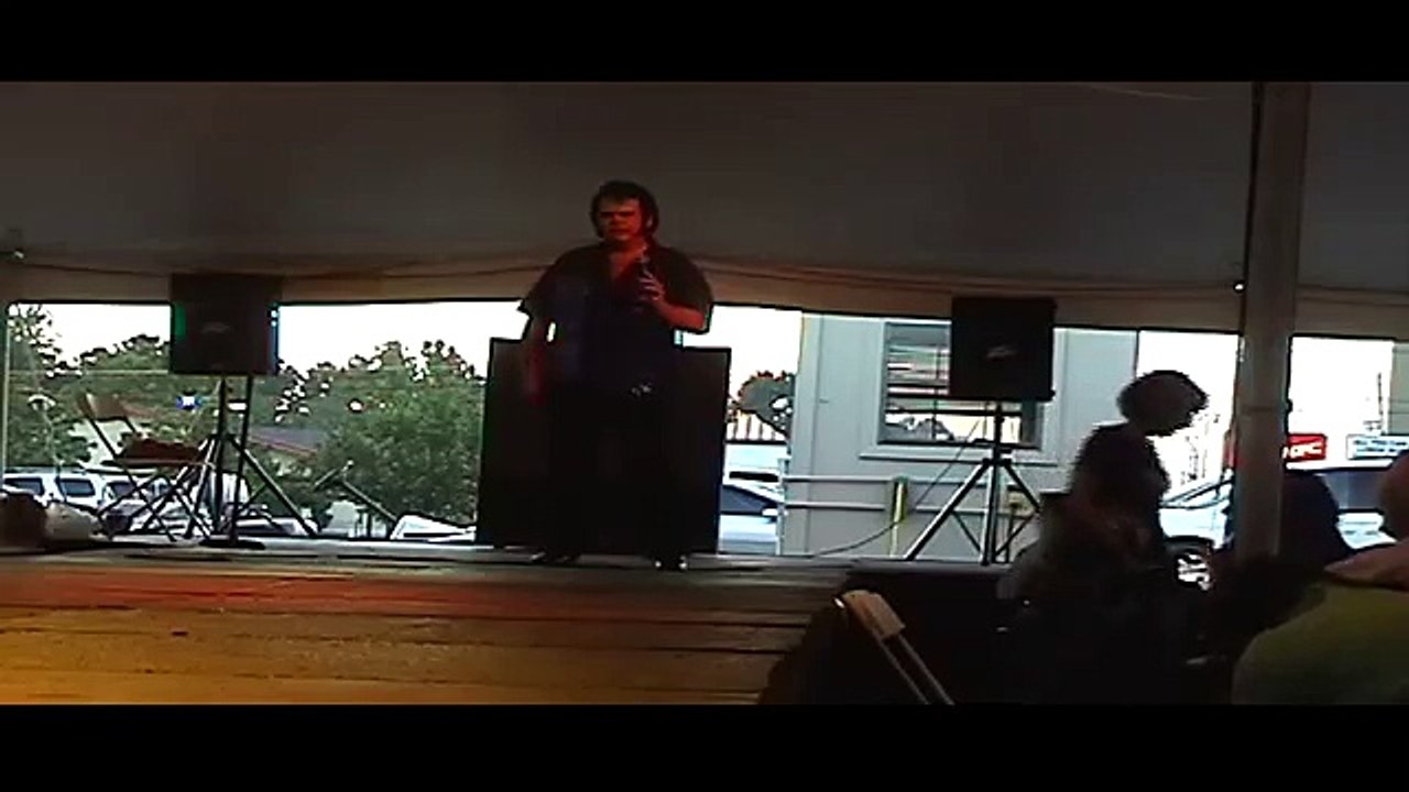 Danny Dale sings 'She Thinks I Still Care' at Elvis Week (vi