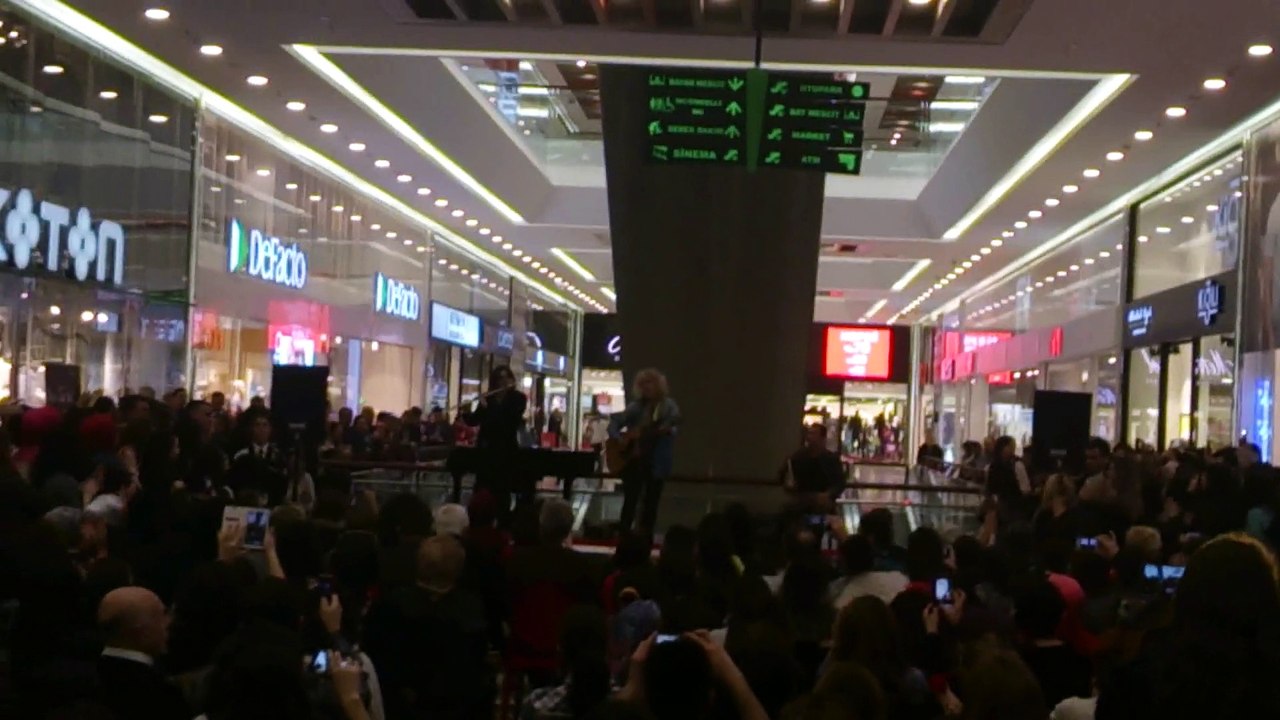 Yeni Türkü - Telli Turna Canlı Performans