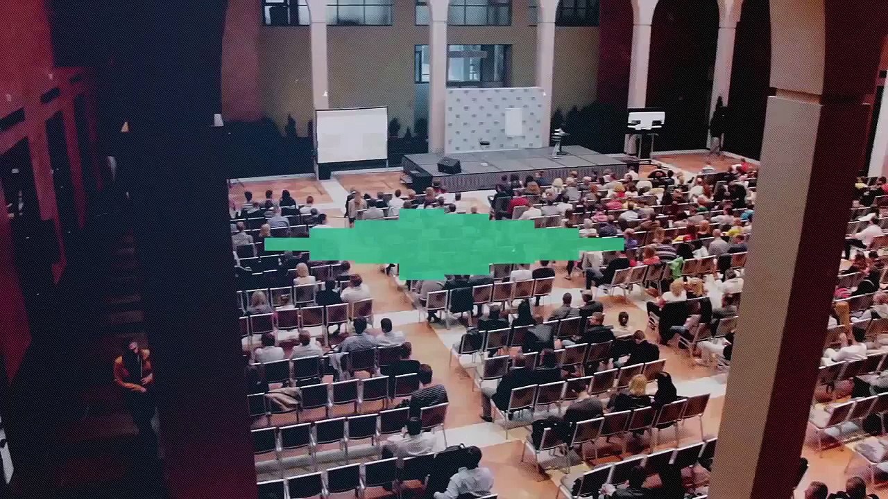 Не ходите к нему на вебинары