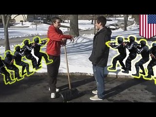 TEMPÊTE DE NEIGE : Des jeunes tentent d’être entrepreneurs et se font gronder par la police.