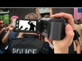 Pour ceux qui pensent que la police ne devrait pas être filmée en pleine action