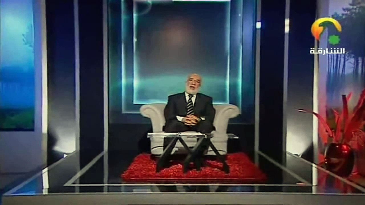 كاسيات عاريات -  اقتربت الساعة (5) - الشيخ عمر عبد الكافي