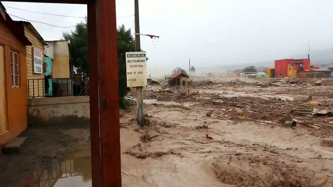 AMAZING Avalanche of Water And Mud in the Atacama Desert , Chile