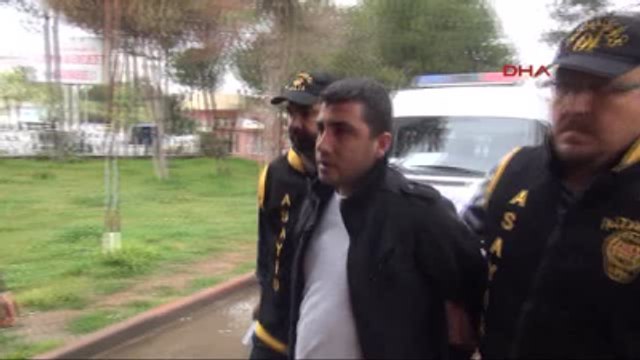 Adana Şoför, Minibüste Tek Kalan Genç Kızı Ağaçlık Alana Götürüp Taciz Ettiği İddiasıyla Yakalandı