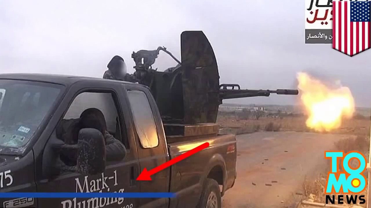 صورة من سوريا تظهر سيارة دفع رباعي تظهر سيارة الدفع الرباعي من تكساس الأمريكية عليها مضاد طيران