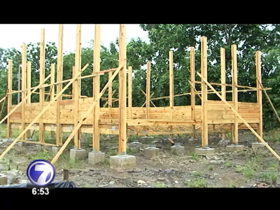 Expertos y empresarios claman por mayor uso de madera en construcción de casas