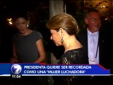 En su cena de despedida, la presidenta Laura Chinchilla lamentó no haber sido más directa al hablar