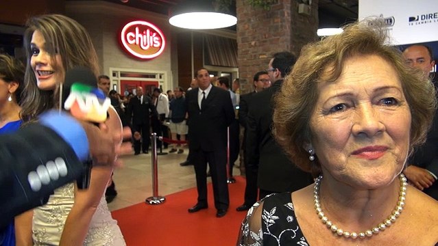 ¿Qué dijo la mamá de Carlos Alcántara sobre Asu Mare 2 ?