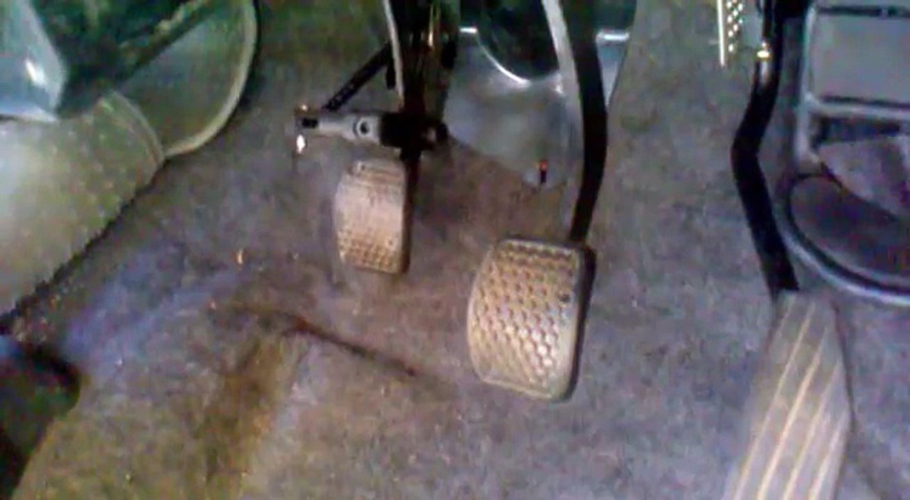 auto clutch system in manual car for handicap people video Dailymotion