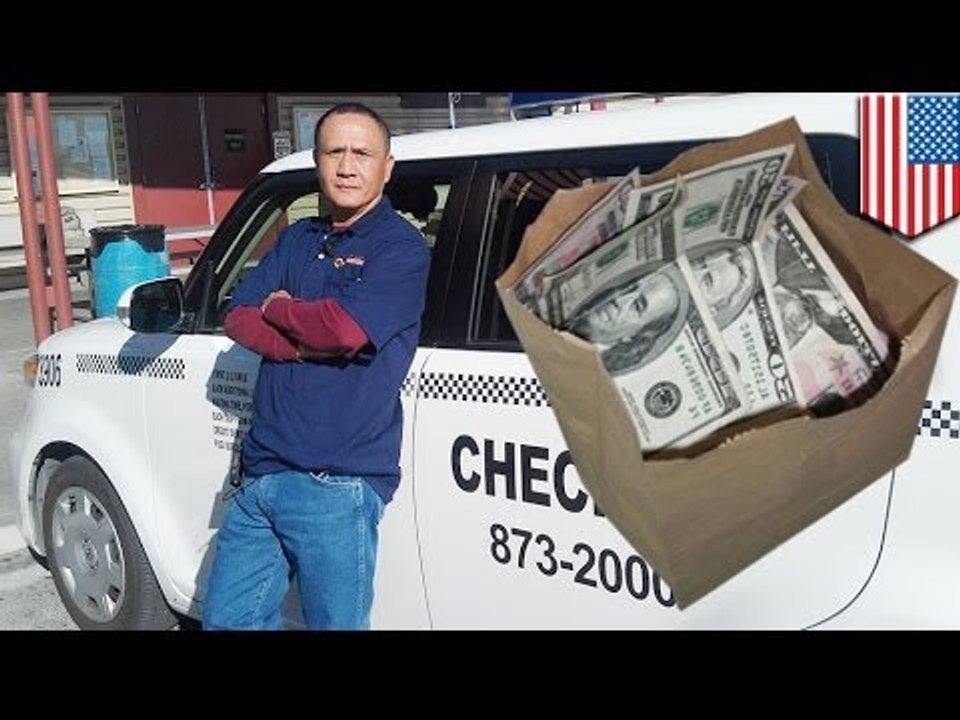 Честный таксист вернул пассажиру 300 000 долларов