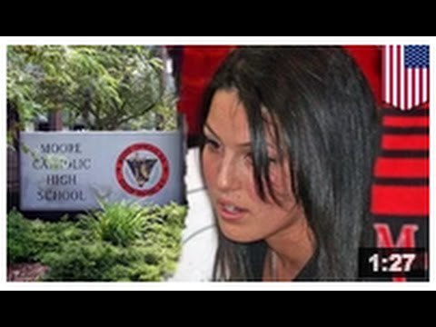 Au nom du père,du fils et du sexe: Une prof est accusée d’avoir ouvert son berlingot à ses étudiants