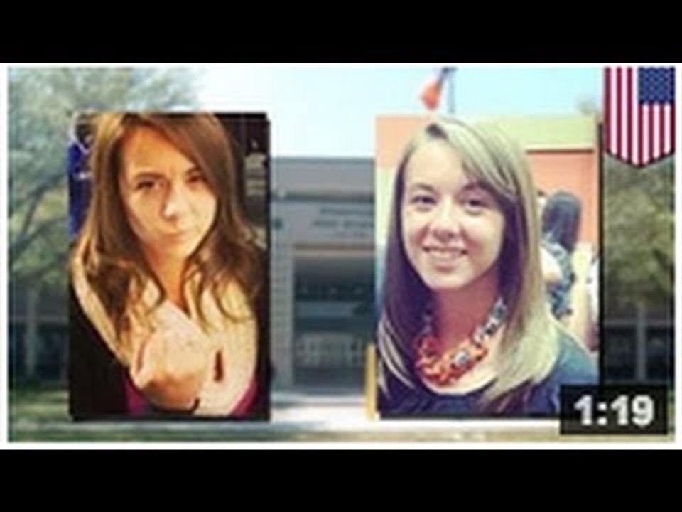 Une prof de musique aime jouer à la clarinette avec la trompette d'un élève