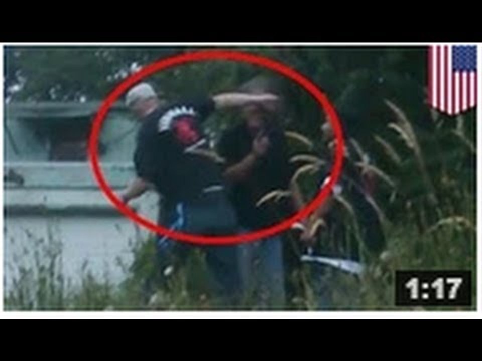 VIDEO: Un riverain se fait marteler par un chauffard. C'est pas ce qui se fait de mieux en ce moment