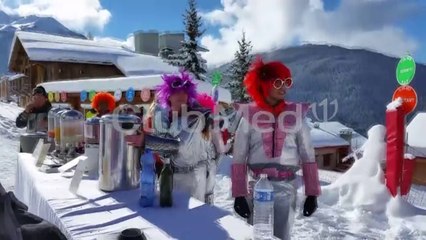 Rollin' on a river - Swag