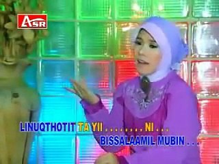 Wafiq Azizah - Sholatun Bissalamil Mubin