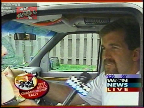 BILL WENNINGTON INTERVIEW BEFORE 1997 CHICAGO BULLS CHAMPIONSHIP RALLY