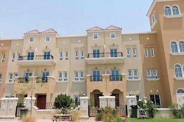 Spacious 3 Bedrooms Townhouse in JVC