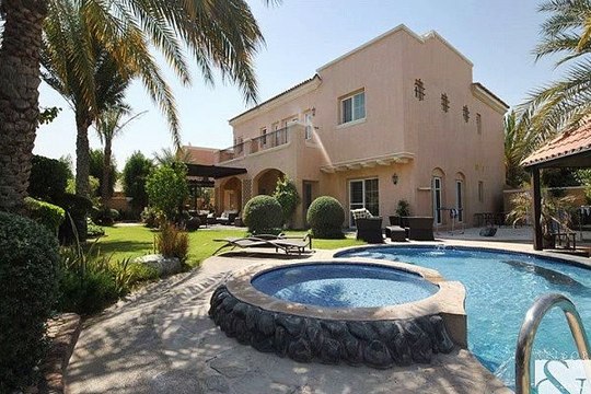 Fully upgraded Type 13 Private Pool Opposite Pool Park