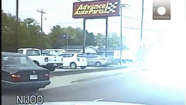 Difunden un nuevo video sobre muerte de un hombre negro a manos de un policía en EEUU