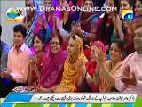 Aamir Liaquat Revealing Different Secrets of Actess Yumna Zaidi While She Stays Shocked