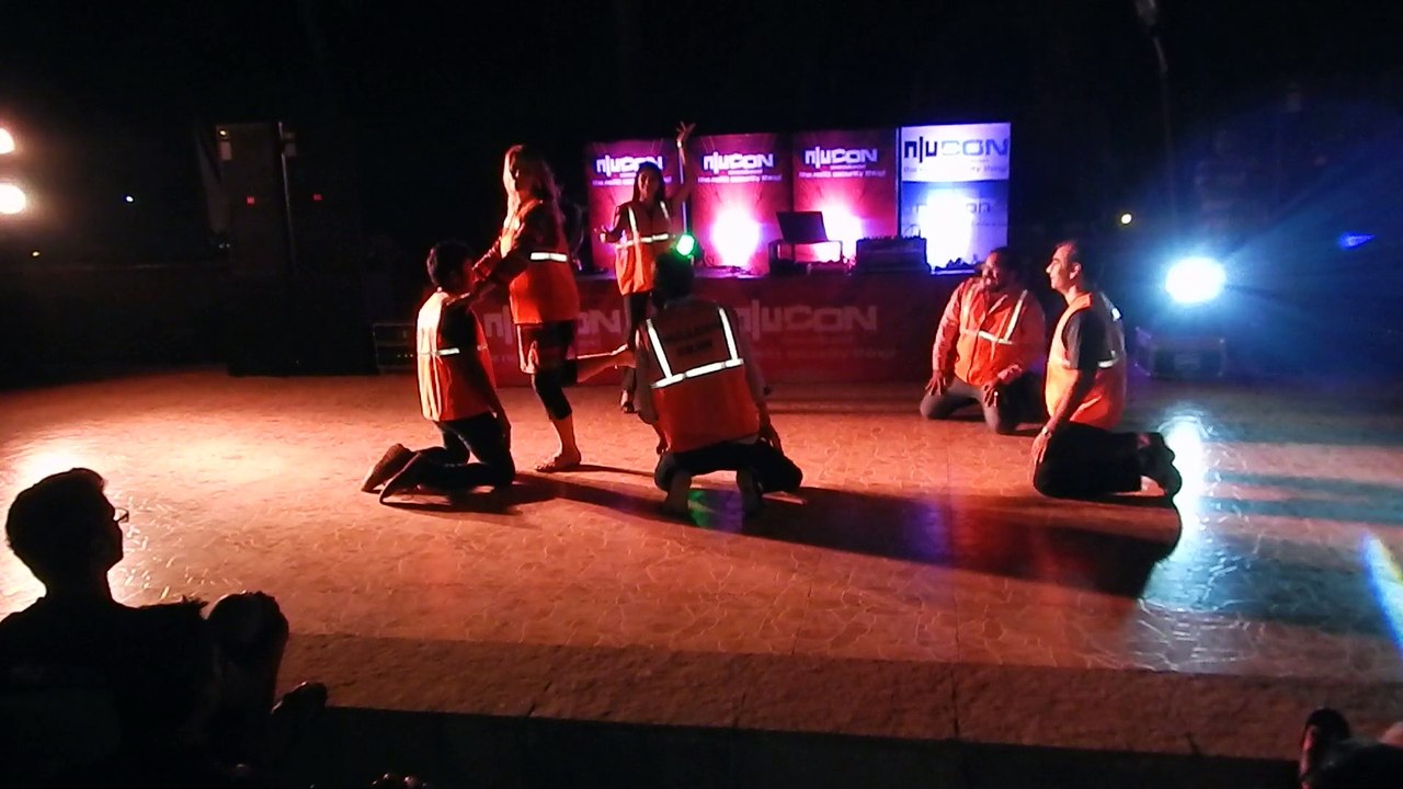 Nullcon 2015 Crew-Dance