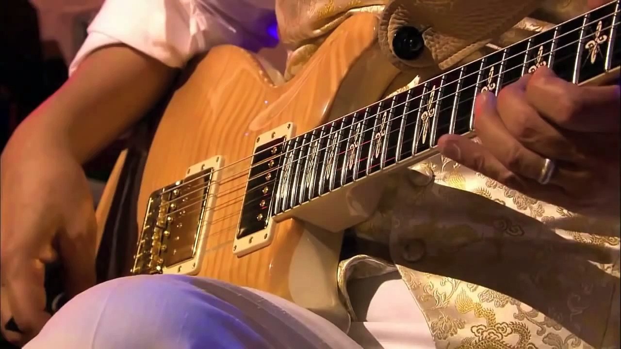 Santana - Samba Pa Ti (Live at Montreux 2011)