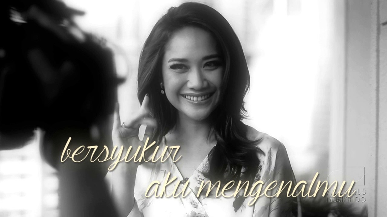 Bunga Citra Lestari - Wanita Terbahagia | Official Lyric Video