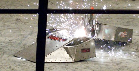 RoboGames : dans l’arène, des robots combattent à mort