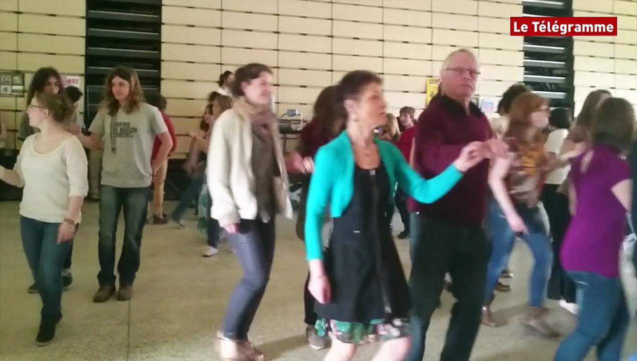 Lannion. Musique bretonne : les lycéens font le show