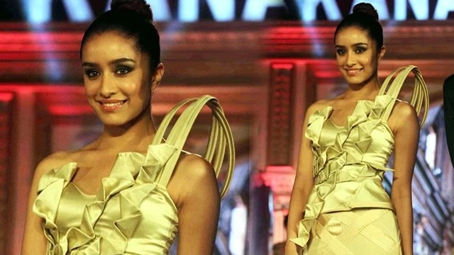 Shraddha Kapoor Ramp Walk For Ken Ferns | Kanakia Paris Show