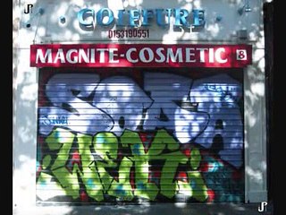Graffiti in Paris