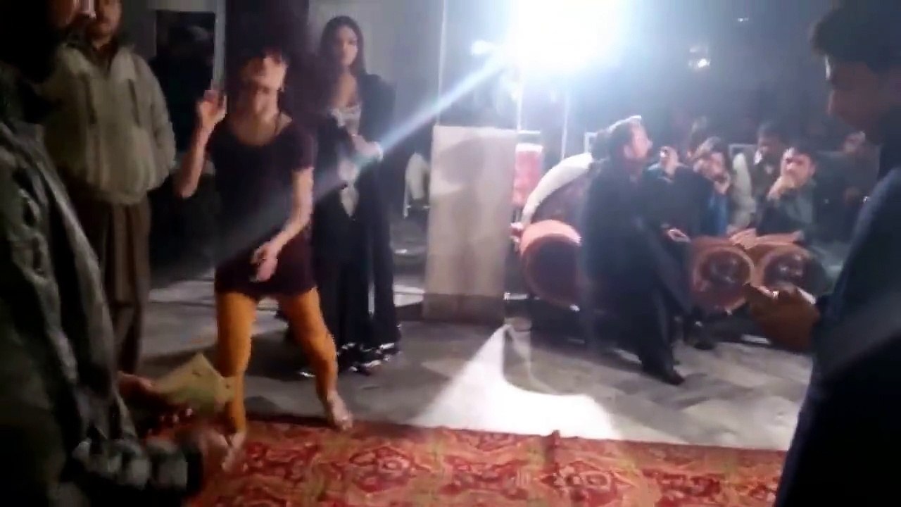 party dance