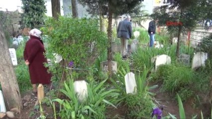 Kocaeli - Ölen Oğlunun Tabutunu Gören Anne de Üzüntüden Öldü
