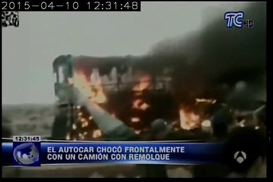 Colisión entre un autobus y un camión de combustible el sur de Marruecos