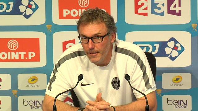 Foot - C.Ligue : Blanc «Jouer notre propre jeu»
