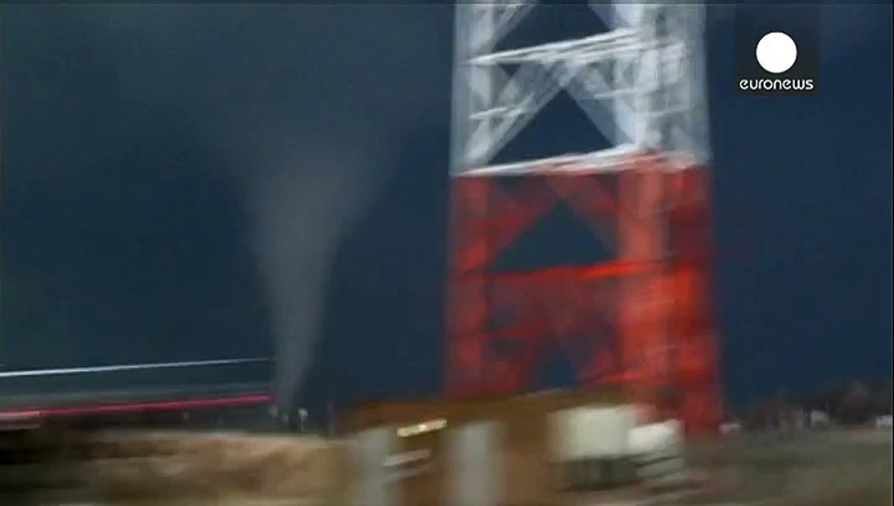 Un muerto por los violentos tornados que azotan el medio oeste estadounidense