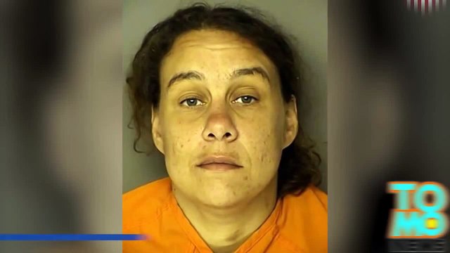 رجل مسن يتعرض للضرب لأنه ضرط بوجه امرأة من ساوث كارولَيْنا