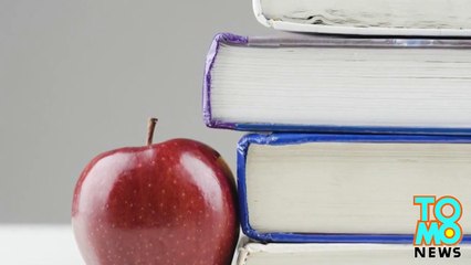 أستاذ تاريخ يوقف عن العمل بسبب تدريسه تاريخ العنصرية في أمريكا