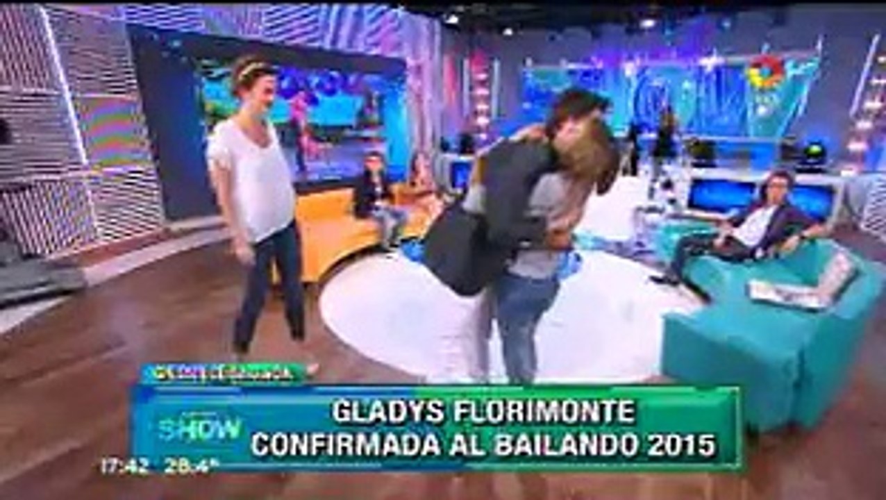 Gladys Florimonte look