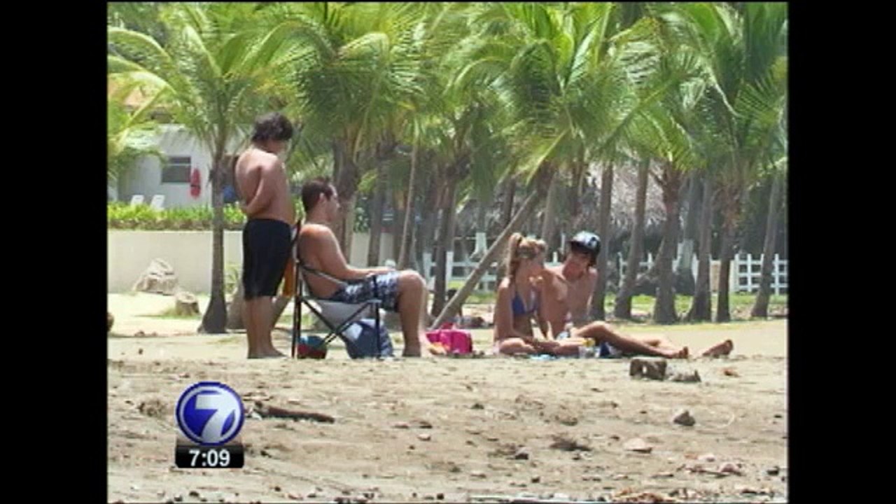 Ejecutivo suspende cobro de impuesto de ventas...