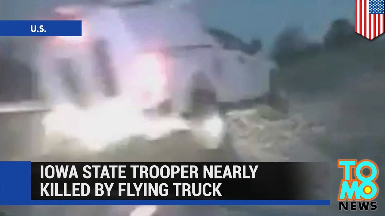 تحدي الموت: سيارة تحلق و بالكاد تفادها شرطي من أيوا