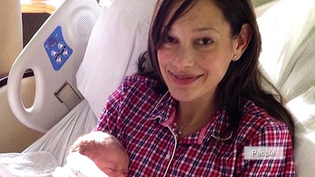 الانجاب على الطريق