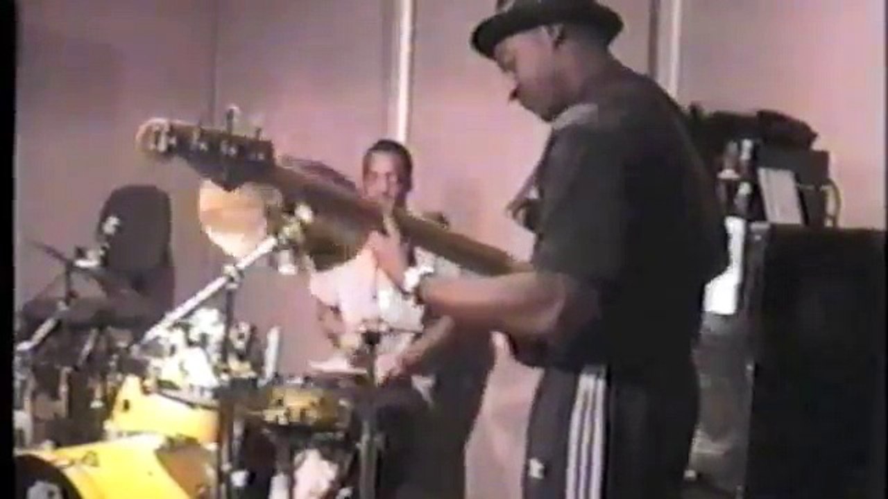 Marcus Miller & Nioshi Jackson - Los Angeles, CA (NAMM 2000)