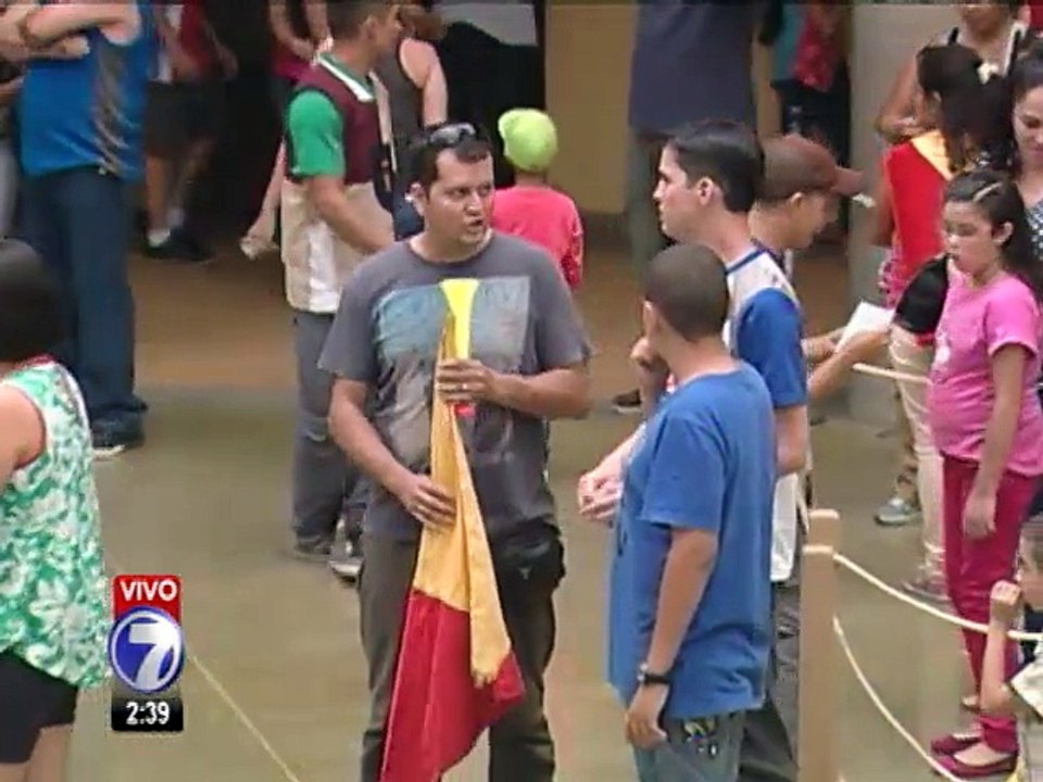 Cientos de pequeños llegaron al Museo de los Niños para ejercer su derecho al voto
