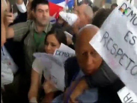 Cuban delegation denounces presence of right-wing Cubans at Summit